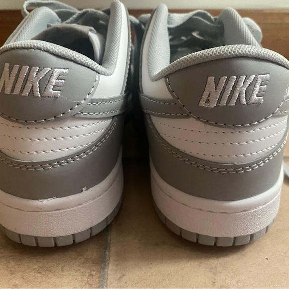 nike dunk lows - Picture 3 of 6